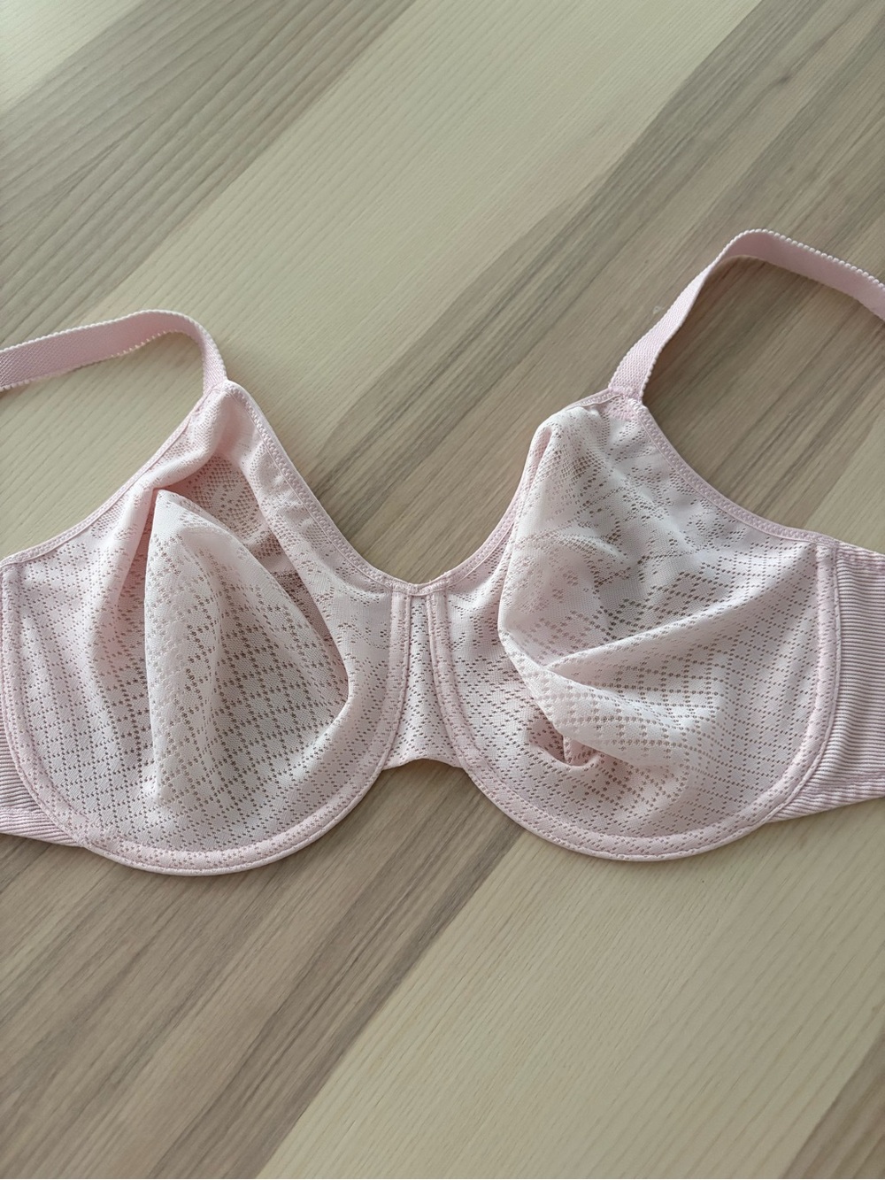 Wacoal visual effects minimizer bra pink underwire size 38DD